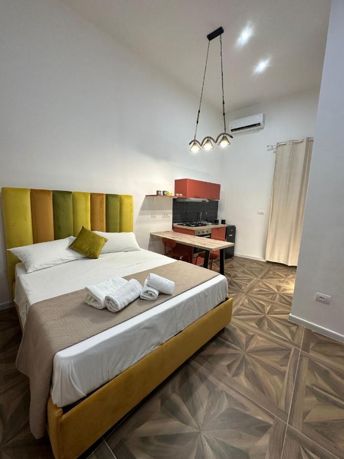 San Ferdinando Suite Room Νάπολη Εξωτερικό φωτογραφία