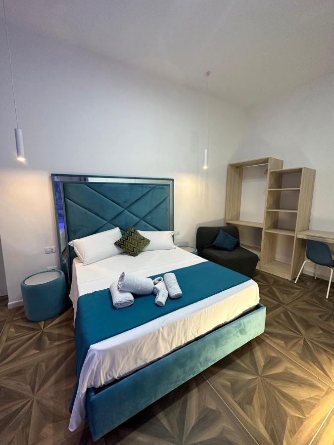 San Ferdinando Suite Room Νάπολη Εξωτερικό φωτογραφία