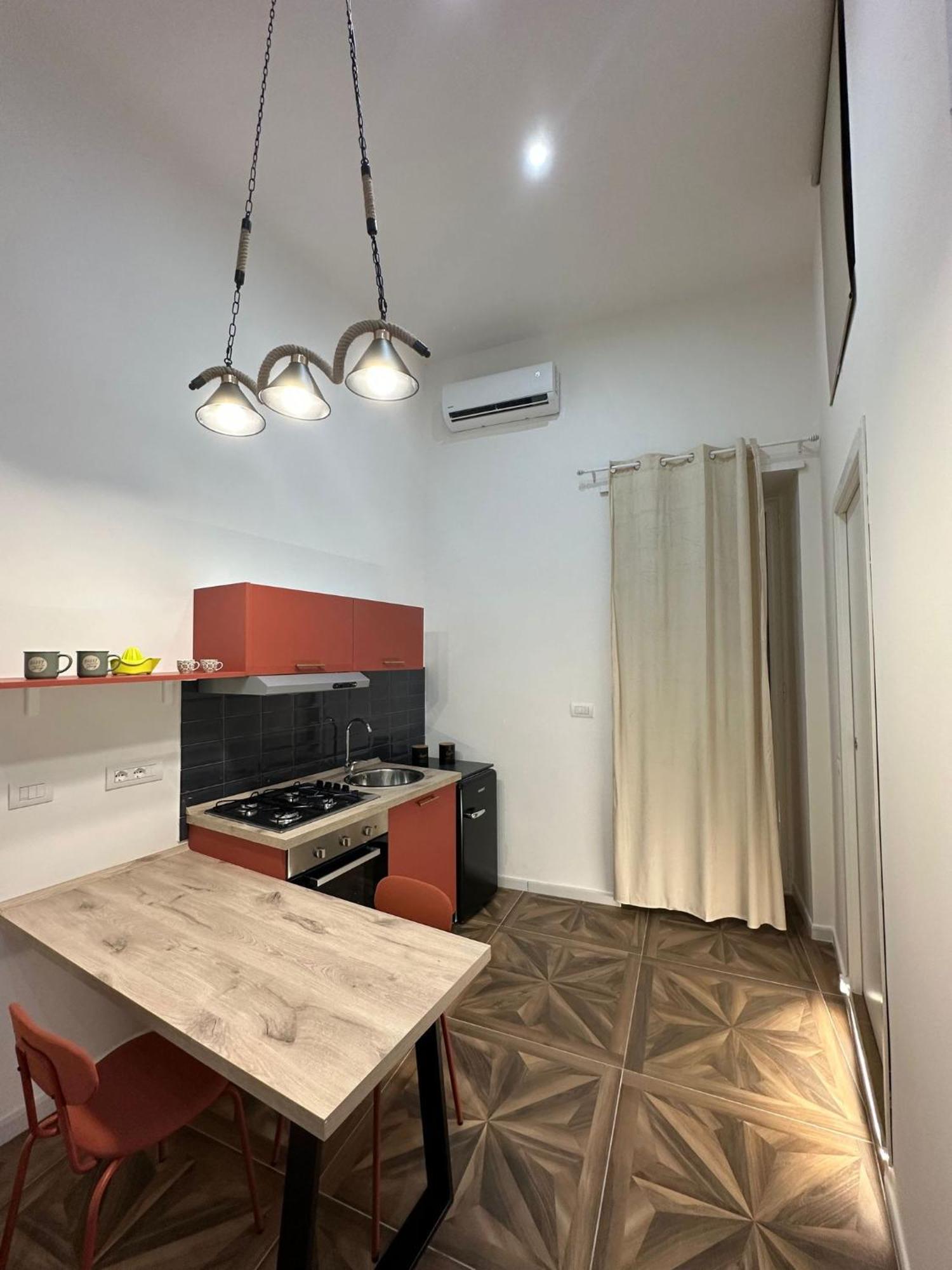 San Ferdinando Suite Room Νάπολη Εξωτερικό φωτογραφία