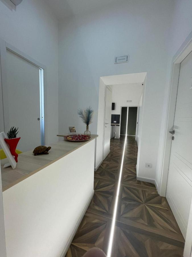 San Ferdinando Suite Room Νάπολη Εξωτερικό φωτογραφία